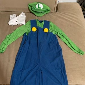 Boys Luigi costume